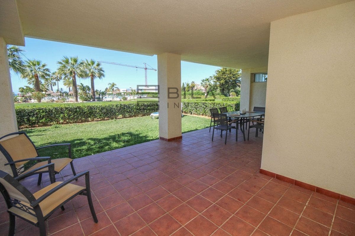 3 bedroom Flat for sale in El Chaparral with pool garage - € 550,000 (Ref: 9854289)