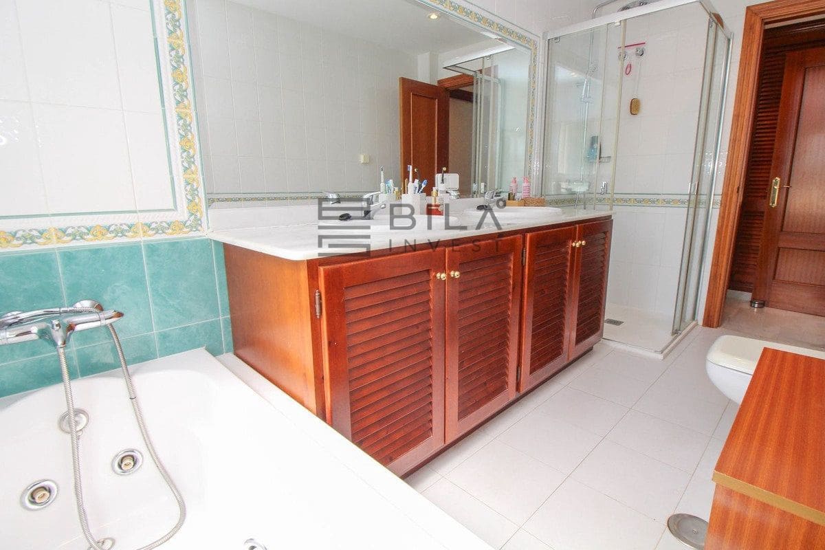 3 bedroom Flat for sale in El Chaparral with pool garage - € 550,000 (Ref: 9854289)