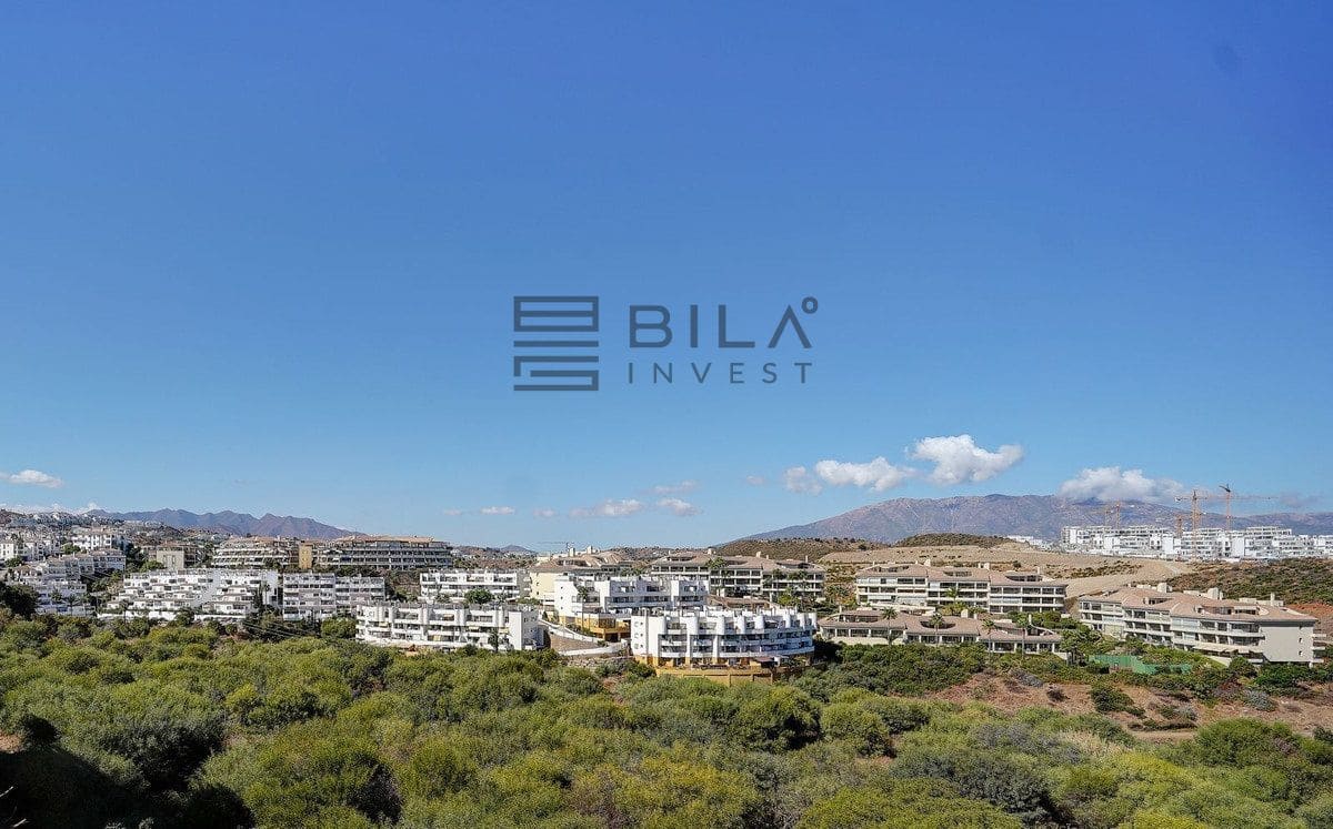 2 makuuhuone Kattohuoneisto myytävänä paikassa Miraflores mukana uima-altaan - 349 995 € (Ref: 9854291)