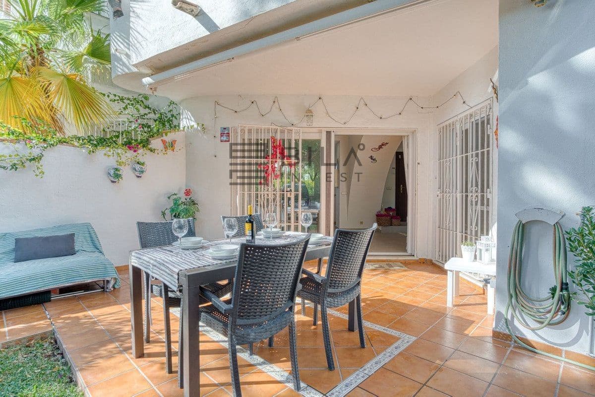 3 sovrum Hus till salu i Calahonda med pool garage - 495 000 € (Ref: 9854292)