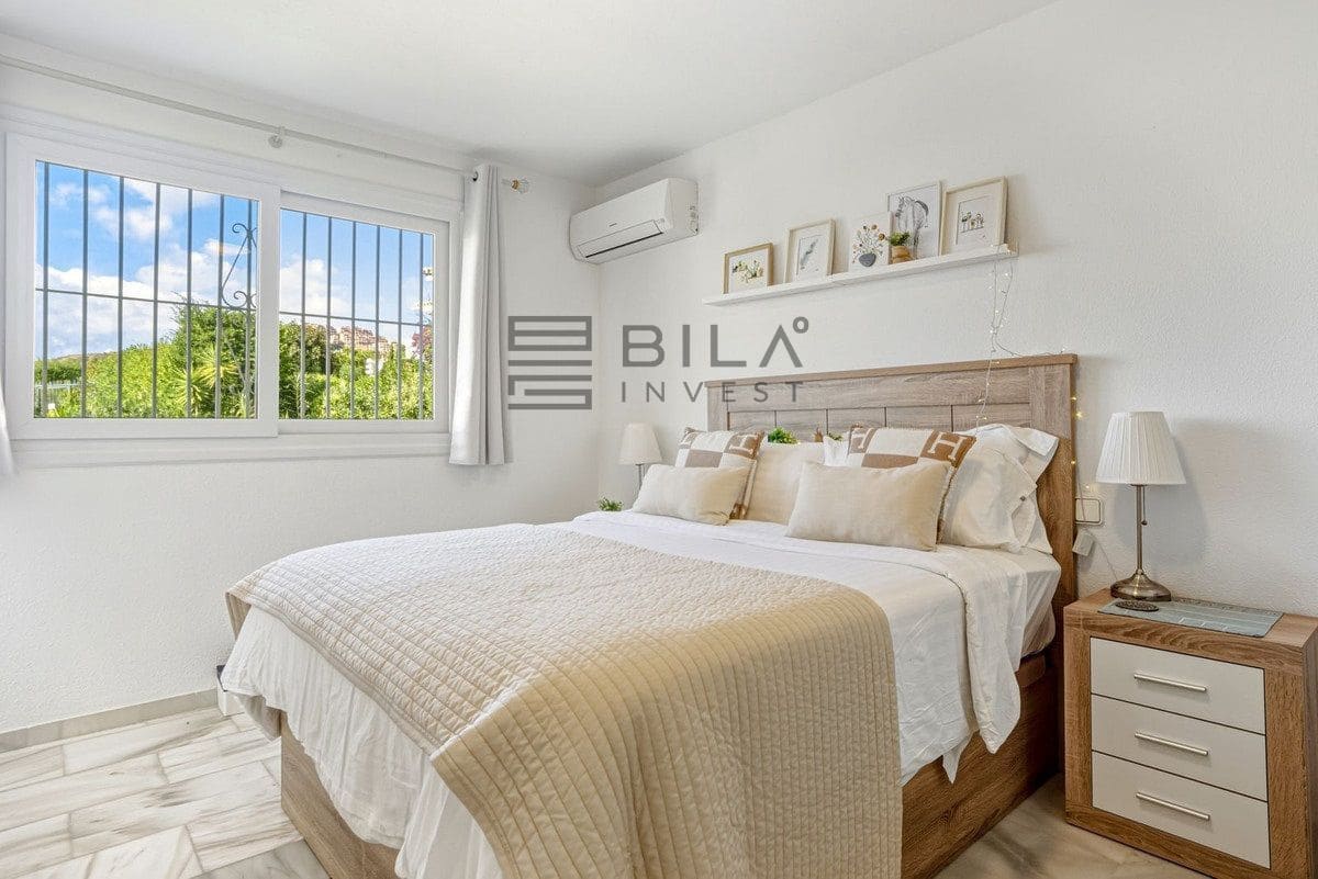 3 sovrum Hus till salu i Calahonda med pool garage - 495 000 € (Ref: 9854292)