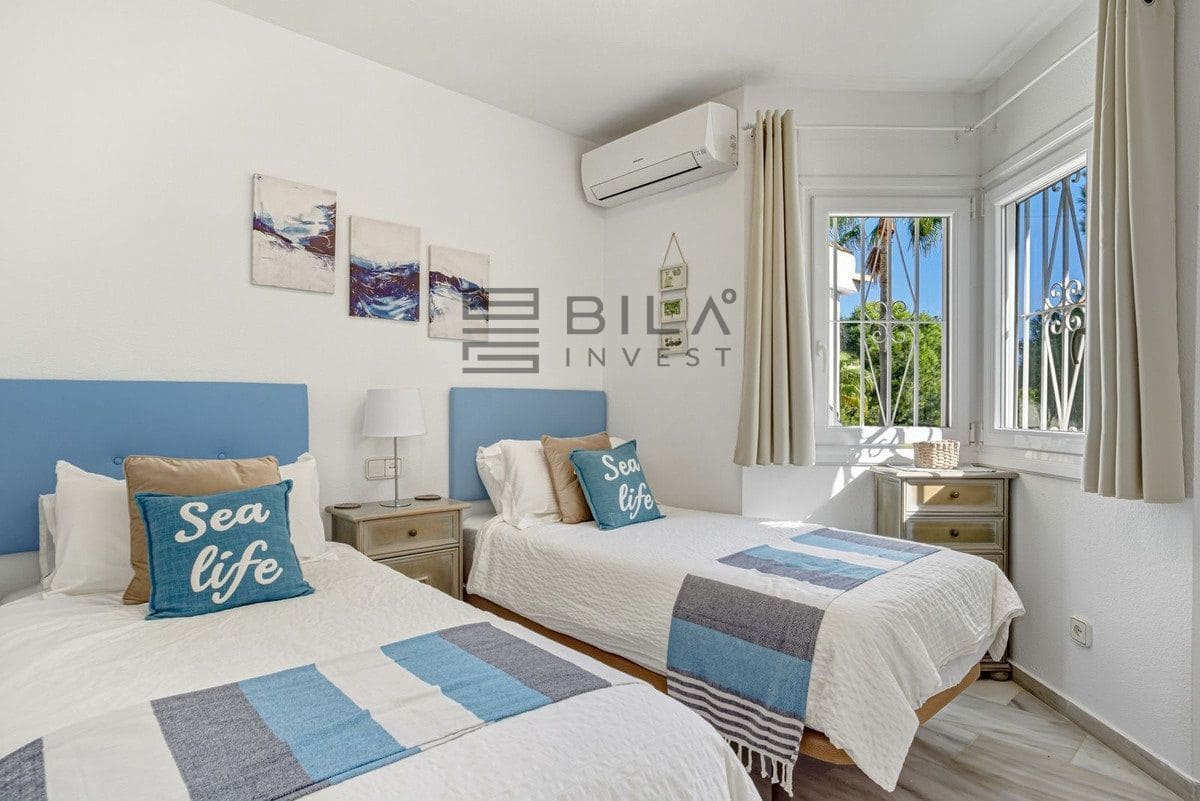 3 sovrum Hus till salu i Calahonda med pool garage - 495 000 € (Ref: 9854292)