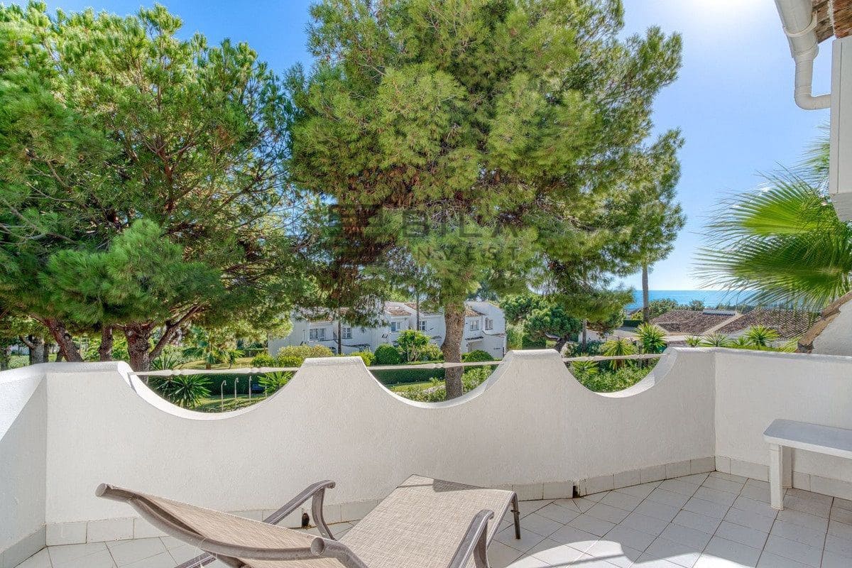 3 sovrum Hus till salu i Calahonda med pool garage - 495 000 € (Ref: 9854292)