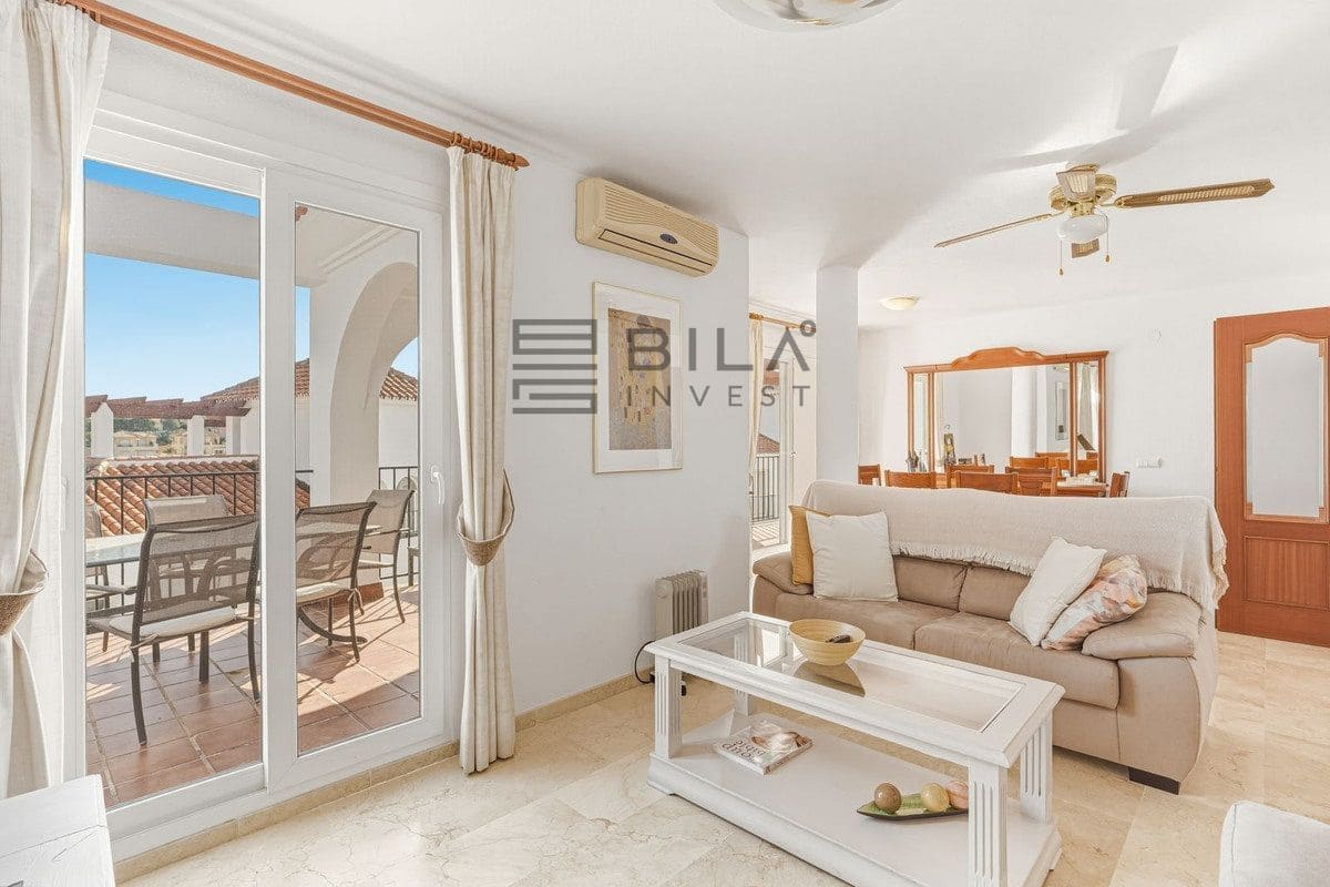 2 slaapkamer Penthouse te koop in Riviera del Sol met zwembad - € 335.000 (Ref: 9854293)