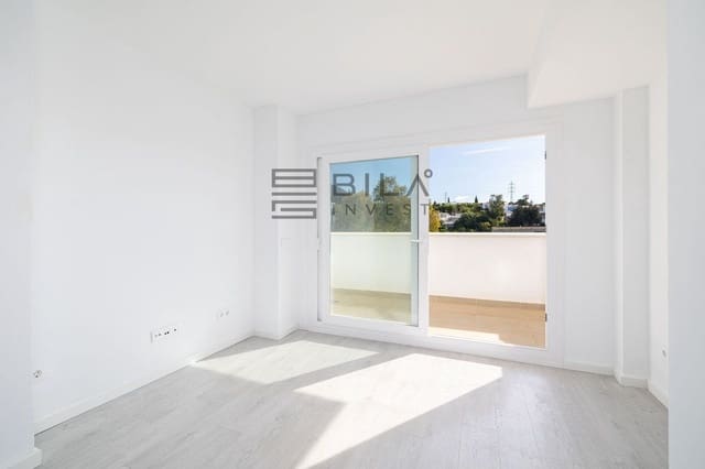 3 slaapkamer Flat te koop in Torreblanca, Fuengirola met zwembad garage - € 399.000 (Ref: 9858894)