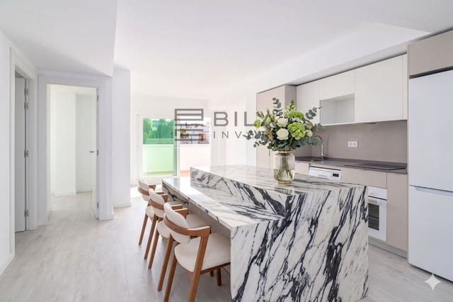 3 slaapkamer Flat te koop in Torreblanca, Fuengirola met zwembad garage - € 399.000 (Ref: 9858894)