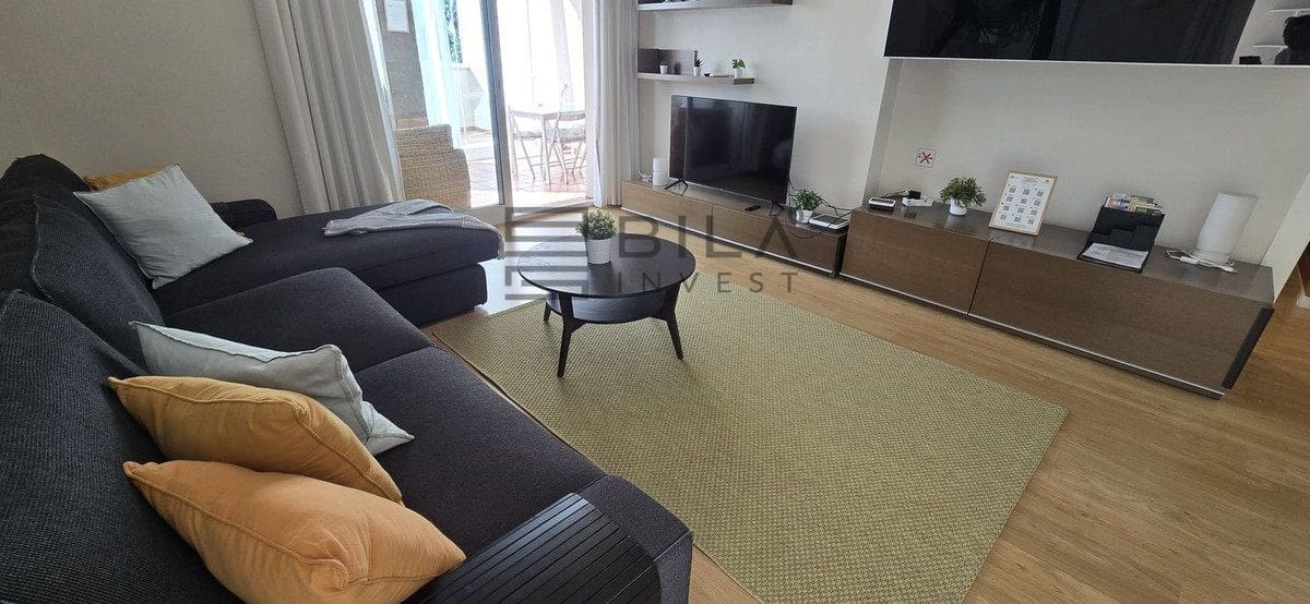 2 slaapkamer Flat te koop in Fuengirola met zwembad garage - € 440.000 (Ref: 9858895)