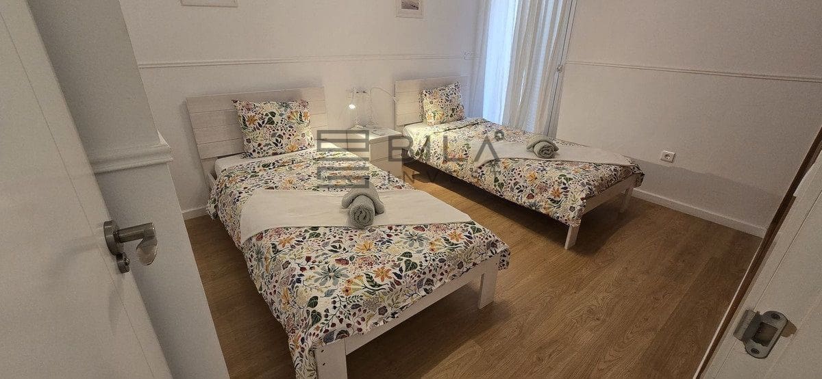 2 slaapkamer Flat te koop in Fuengirola met zwembad garage - € 440.000 (Ref: 9858895)