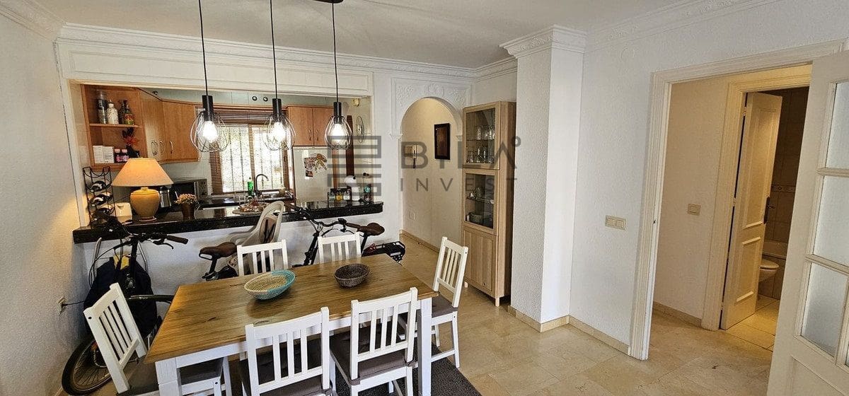 2 sovrum Lägenhet till salu i Riviera del Sol med pool - 285 000 € (Ref: 9858897)