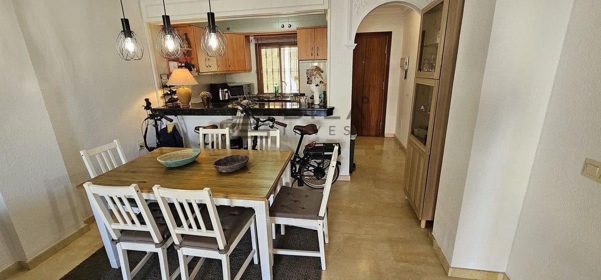 2 sovrum Lägenhet till salu i Riviera del Sol med pool - 285 000 € (Ref: 9858897)