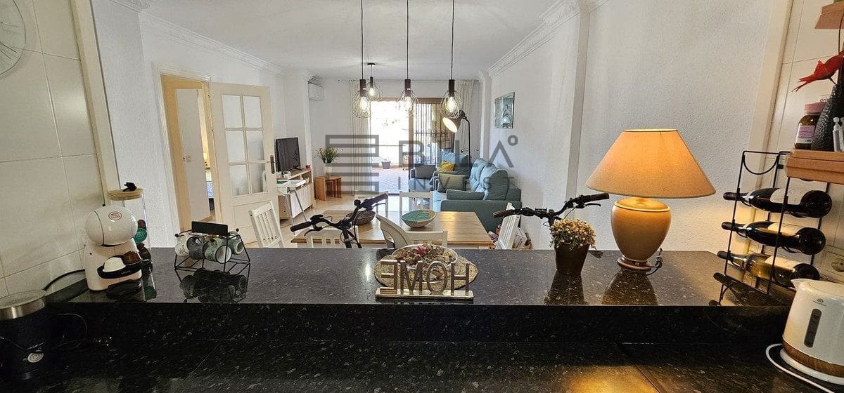 2 sovrum Lägenhet till salu i Riviera del Sol med pool - 285 000 € (Ref: 9858897)