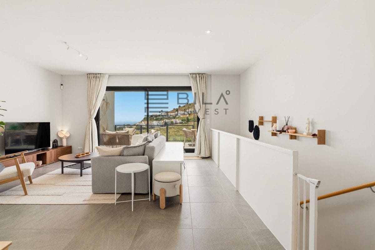 3 camera da letto Casa in vendita in Riviera del Sol con piscina - 699.000 € (Rif: 9858898)