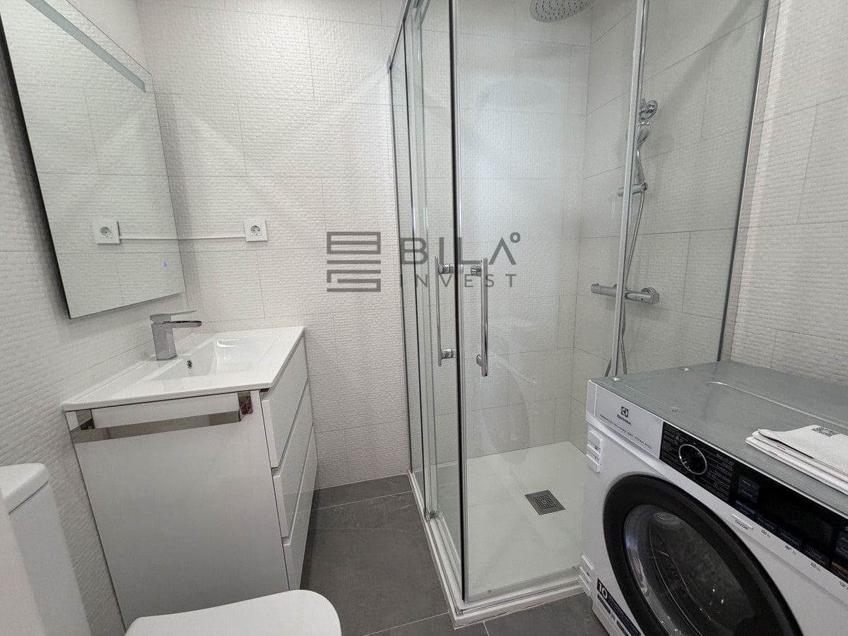 3 bedroom Flat for sale in Calahonda with pool garage - € 399,000 (Ref: 9861140)