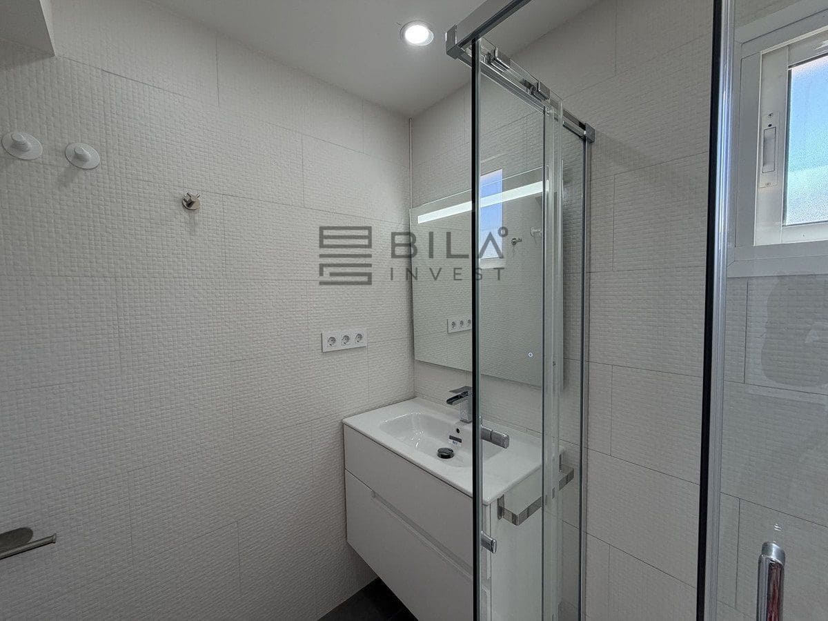 3 bedroom Flat for sale in Calahonda with pool garage - € 399,000 (Ref: 9861140)
