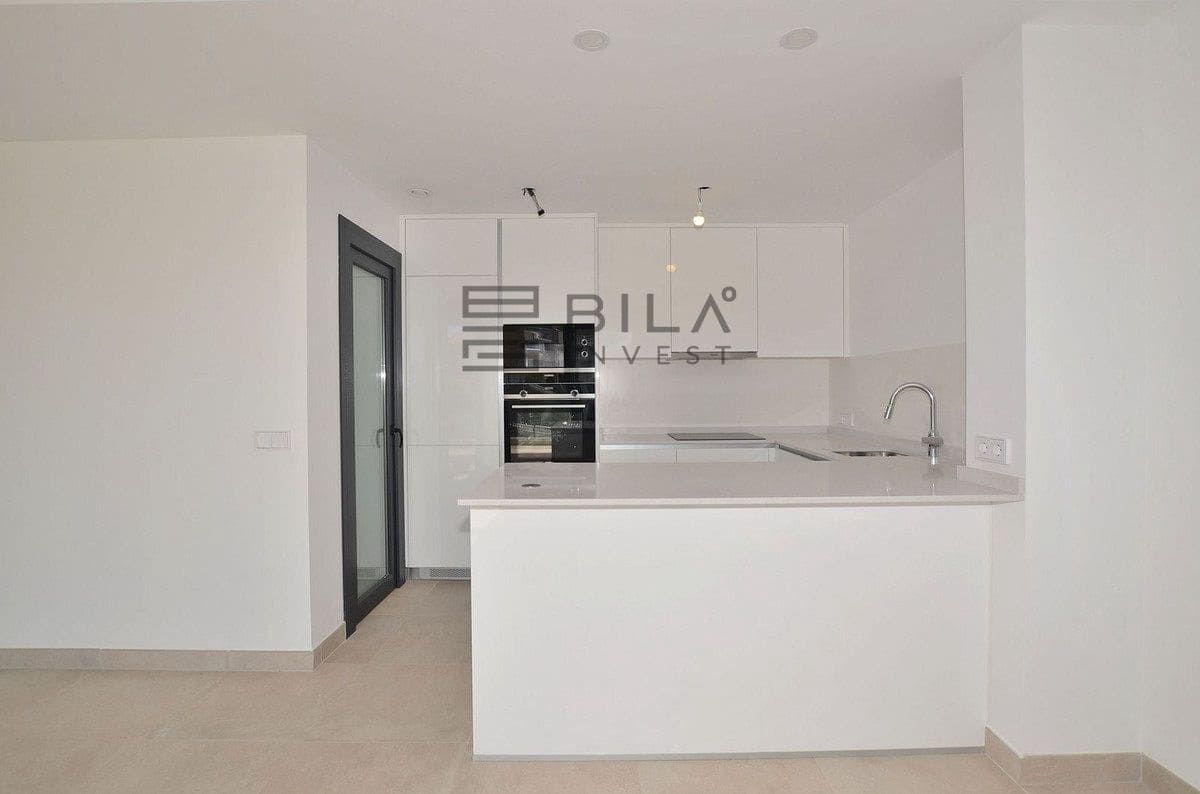 2 soveværelse Penthouse til salg i Fuengirola med swimmingpool - € 649.000 (Ref: 9861141)