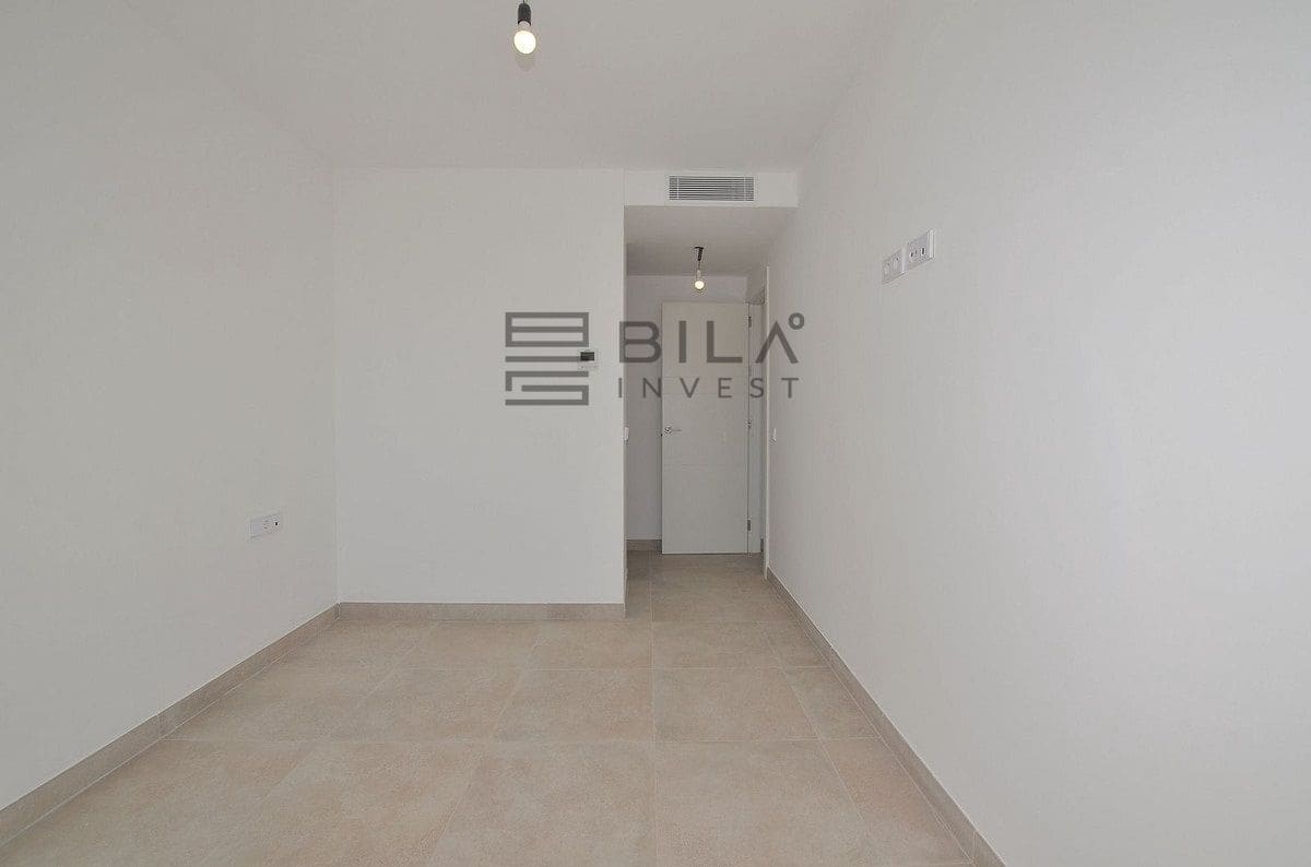 2 soveværelse Penthouse til salg i Fuengirola med swimmingpool - € 649.000 (Ref: 9861141)