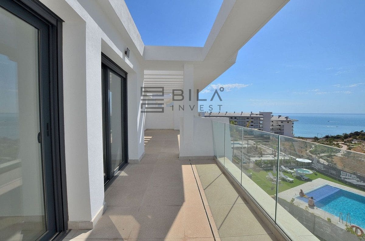 2 soveværelse Penthouse til salg i Fuengirola med swimmingpool - € 649.000 (Ref: 9861141)