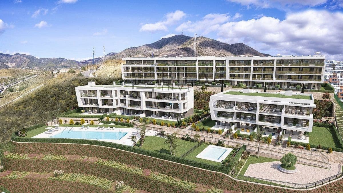 2 soveværelse Penthouse til salg i Fuengirola med swimmingpool - € 649.000 (Ref: 9861141)