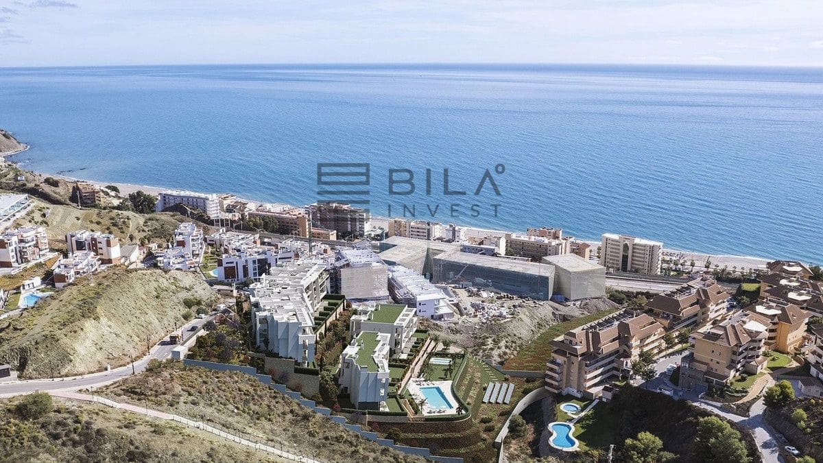 2 soveværelse Penthouse til salg i Fuengirola med swimmingpool - € 649.000 (Ref: 9861141)