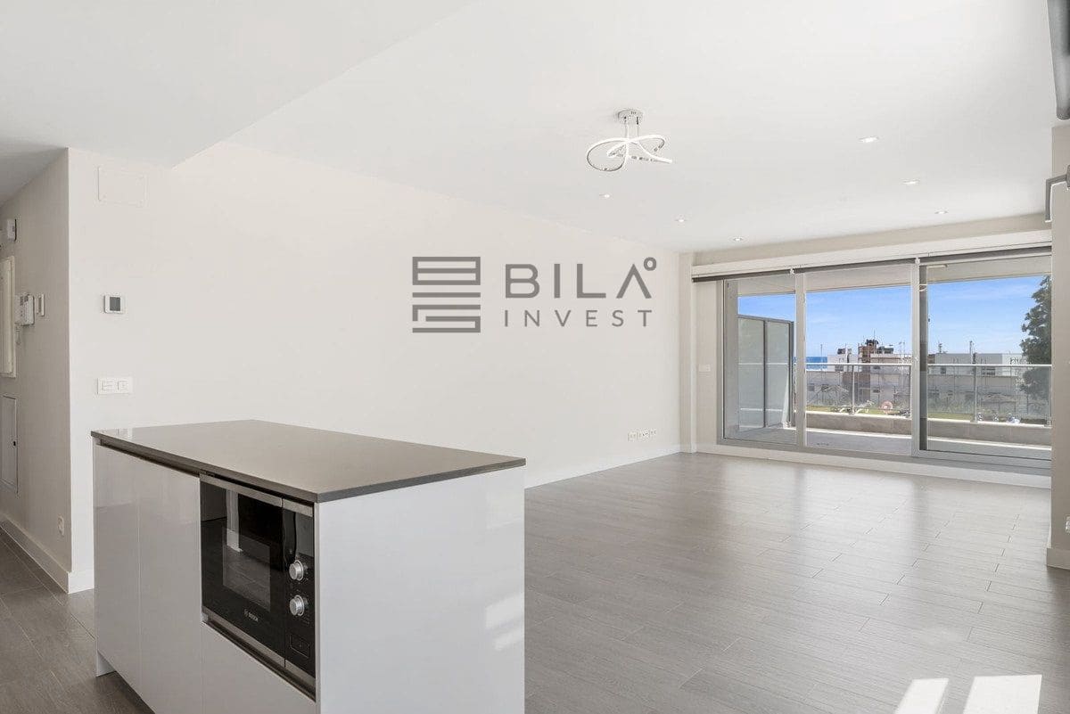 3 bedroom Flat for sale in El Chaparral with pool garage - € 580,000 (Ref: 9861142)