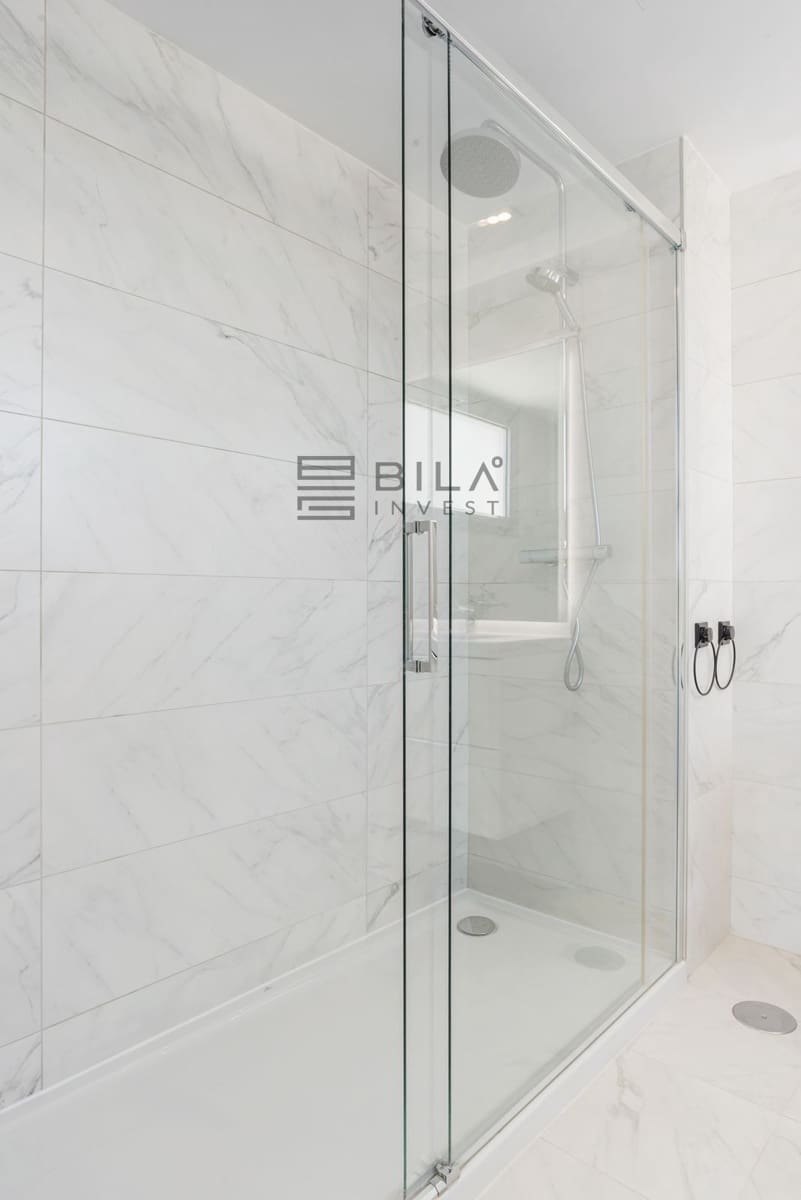 3 bedroom Flat for sale in El Chaparral with pool garage - € 580,000 (Ref: 9861142)