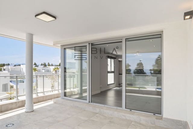 3 soverom Leilighet til salgs i El Chaparral, Mijas med svømmebasseng garasje - € 580 000 (Ref: 9861142)