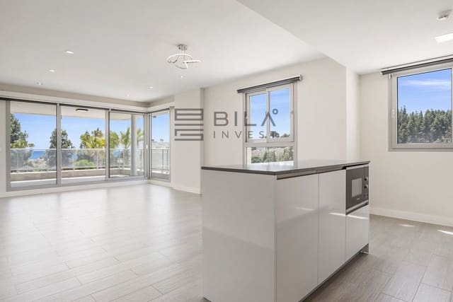 3 soverom Leilighet til salgs i El Chaparral, Mijas med svømmebasseng garasje - € 580 000 (Ref: 9861142)