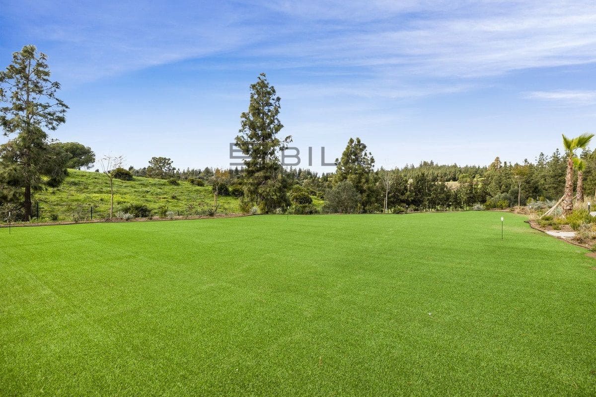 3 bedroom Flat for sale in El Chaparral with pool garage - € 580,000 (Ref: 9861142)
