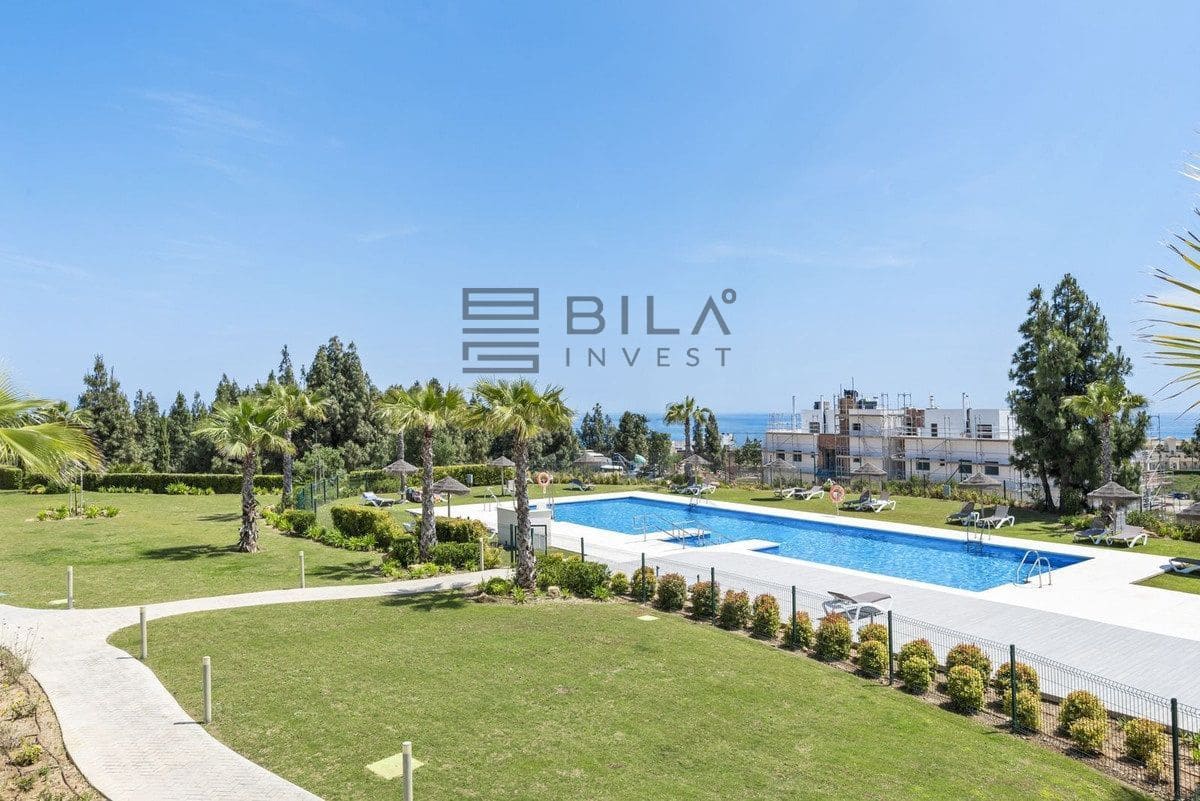 3 bedroom Flat for sale in El Chaparral with pool garage - € 580,000 (Ref: 9861142)