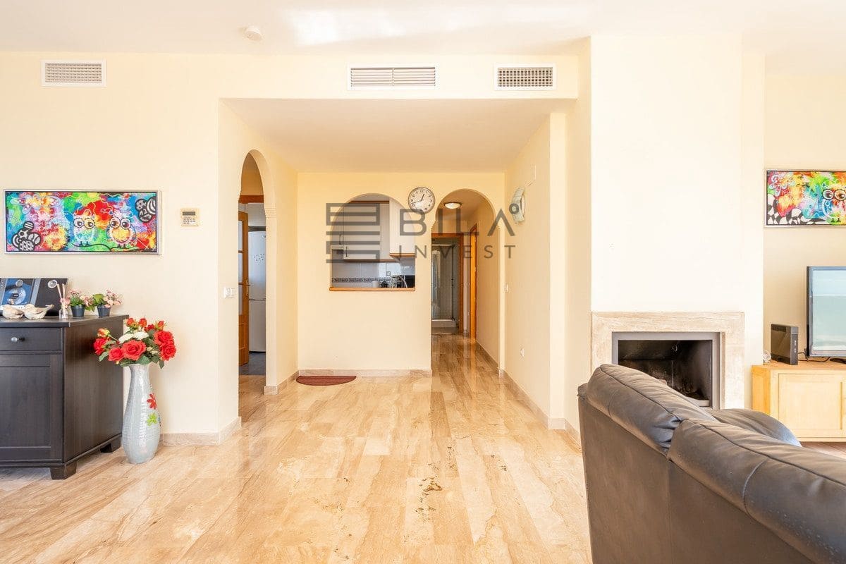 2 soverom Penthouse til salgs i Calahonda med svømmebasseng - € 525 000 (Ref: 9861145)