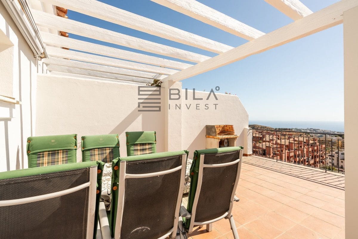 2 soverom Penthouse til salgs i Calahonda med svømmebasseng - € 525 000 (Ref: 9861145)
