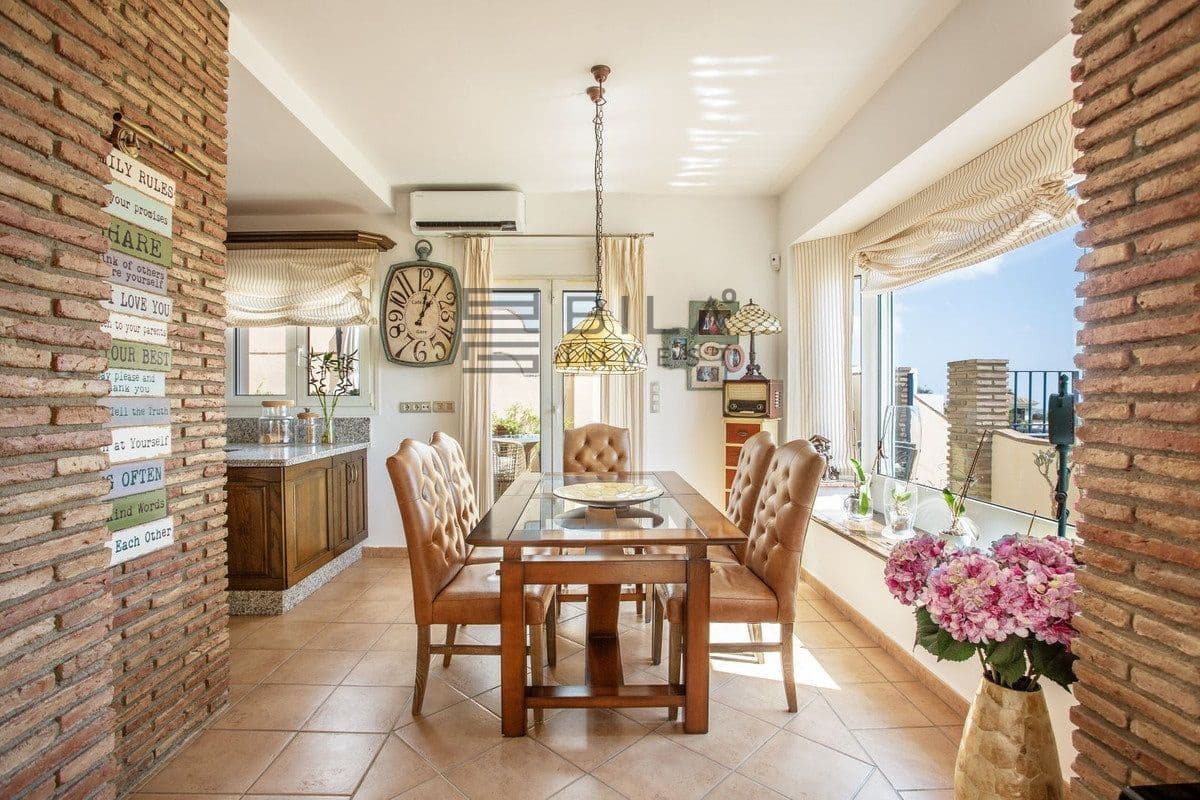 3 chambre Villa/Maison à vendre à Benalmadena avec piscine - 800 000 € (Ref: 9861146)