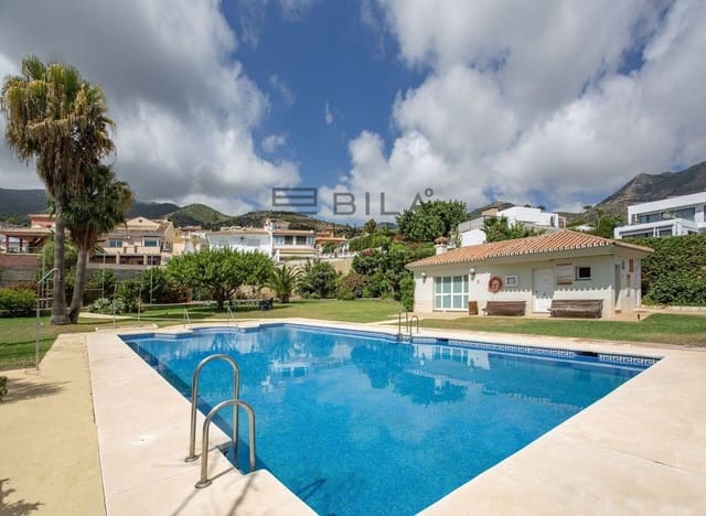 3 chambre Villa/Maison à vendre à Benalmádena pueblo, Benalmádena avec piscine - 800 000 € (Ref: 9861146)
