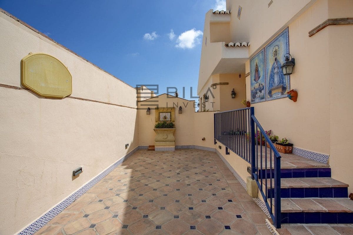 3 chambre Villa/Maison à vendre à Benalmadena avec piscine - 800 000 € (Ref: 9861146)
