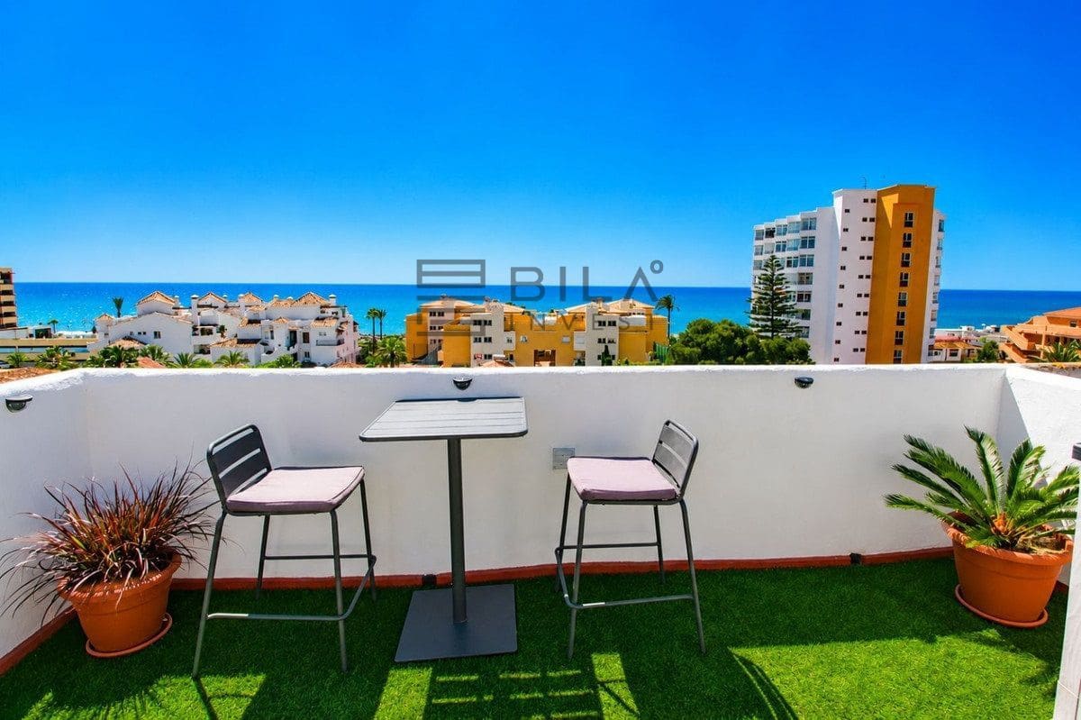 2 slaapkamer Penthouse te koop in La Cala de Mijas - € 399.000 (Ref: 9865973)