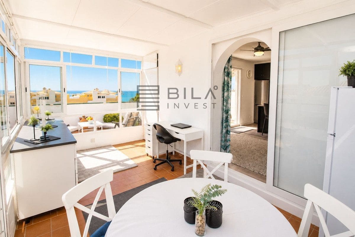 2 slaapkamer Penthouse te koop in La Cala de Mijas - € 399.000 (Ref: 9865973)