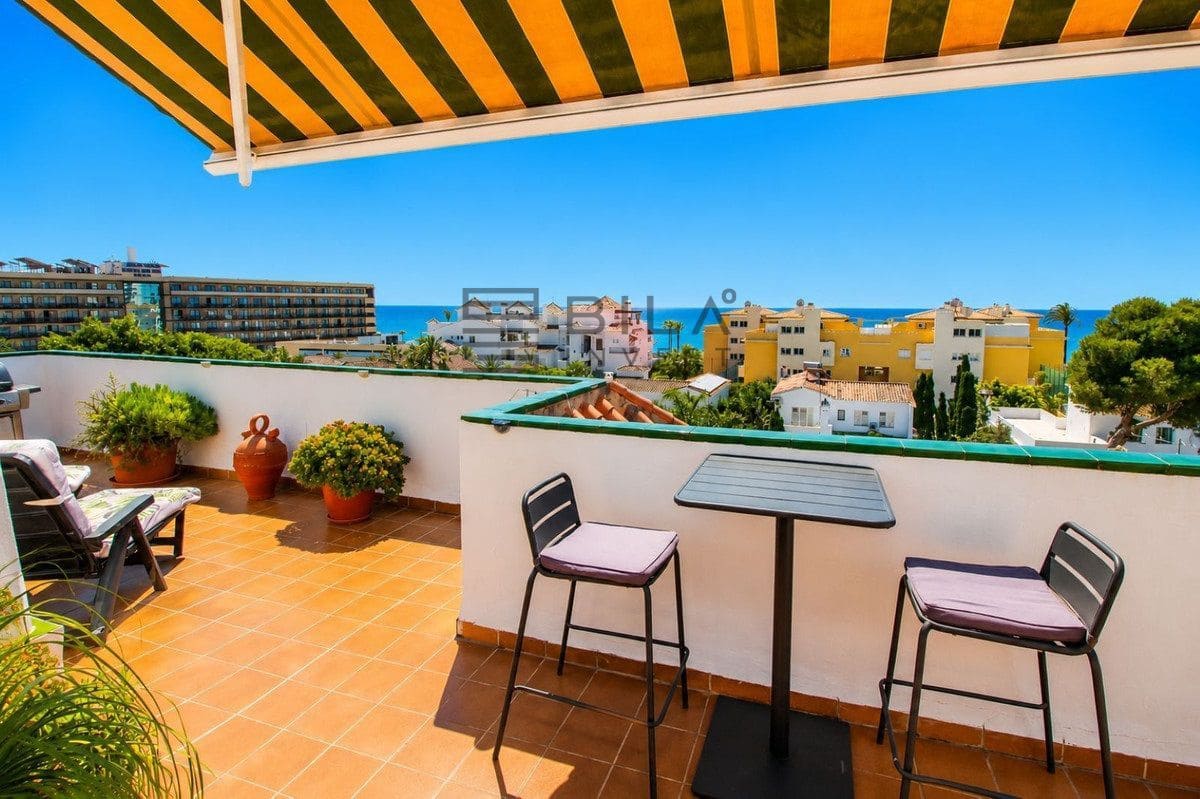 2 slaapkamer Penthouse te koop in La Cala de Mijas - € 399.000 (Ref: 9865973)