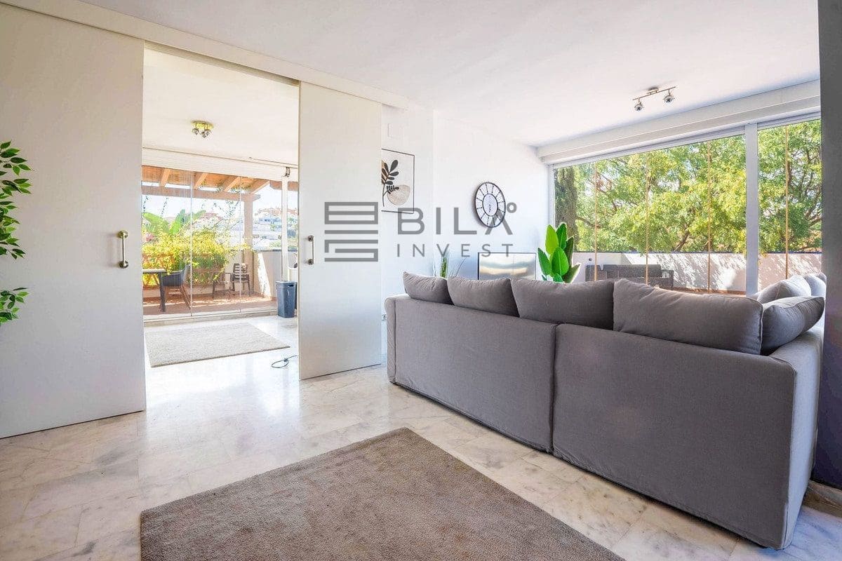 2 chambre Appartement à vendre à Riviera del Sol avec piscine garage - 399 000 € (Ref: 9865976)