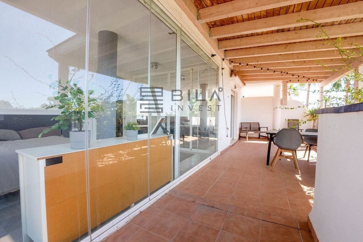 2 chambre Appartement à vendre à Riviera del Sol avec piscine garage - 399 000 € (Ref: 9865976)