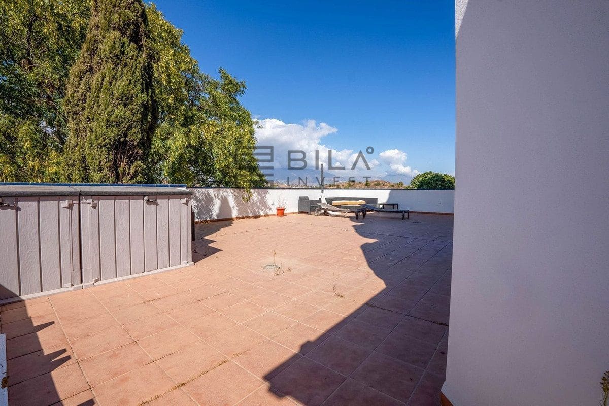 2 chambre Appartement à vendre à Riviera del Sol avec piscine garage - 399 000 € (Ref: 9865976)