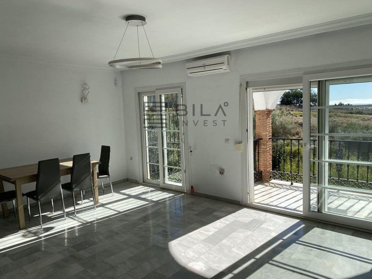 3 bedroom Flat for sale in Mijas Costa with pool - € 319,000 (Ref: 9865977)