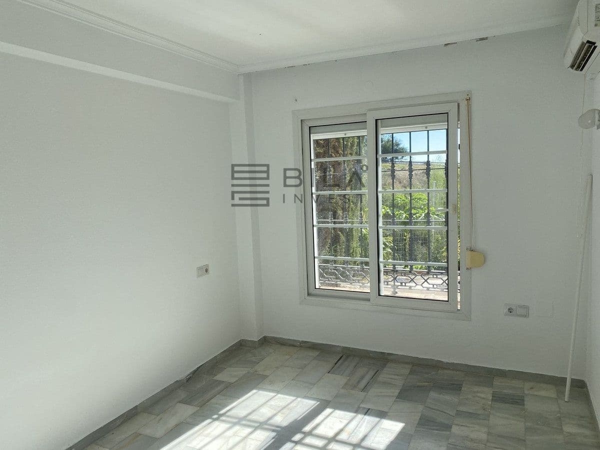 3 bedroom Flat for sale in Mijas Costa with pool - € 319,000 (Ref: 9865977)