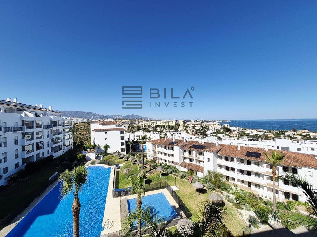 2 bedroom Flat for sale in Miraflores with pool garage - € 350,000 (Ref: 9865978)
