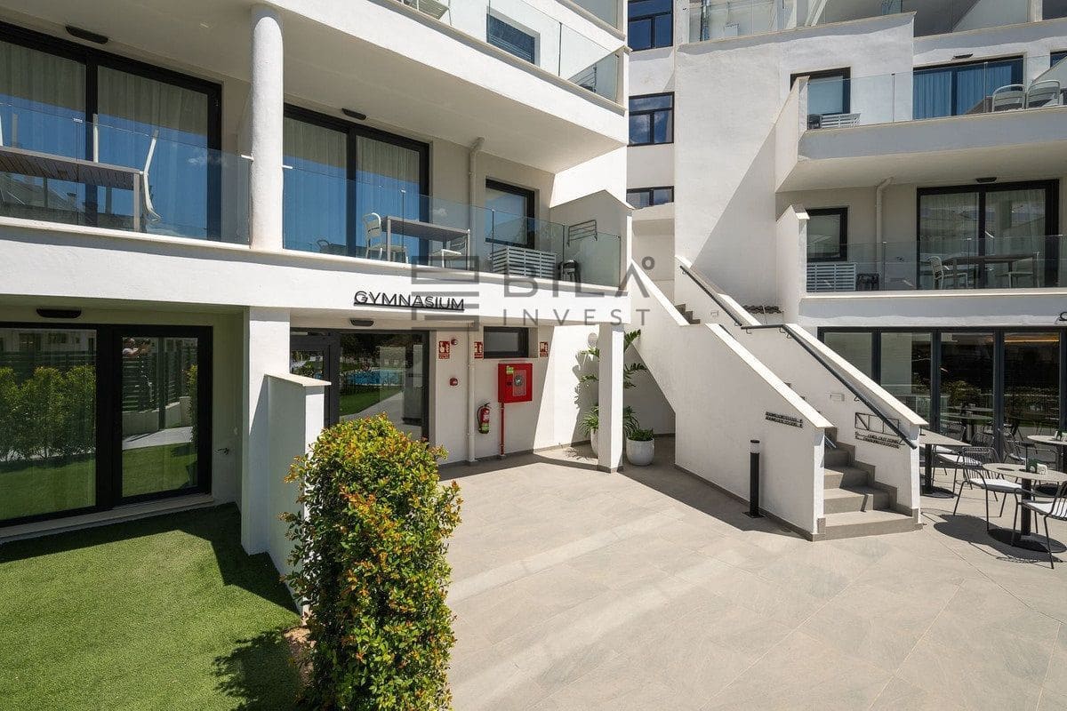 3 sovrum Takvåning till salu i Fuengirola med pool - 375 000 € (Ref: 9865979)