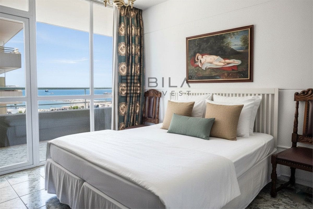 4 bedroom Flat for sale in Fuengirola with pool garage - € 950,000 (Ref: 9868047)