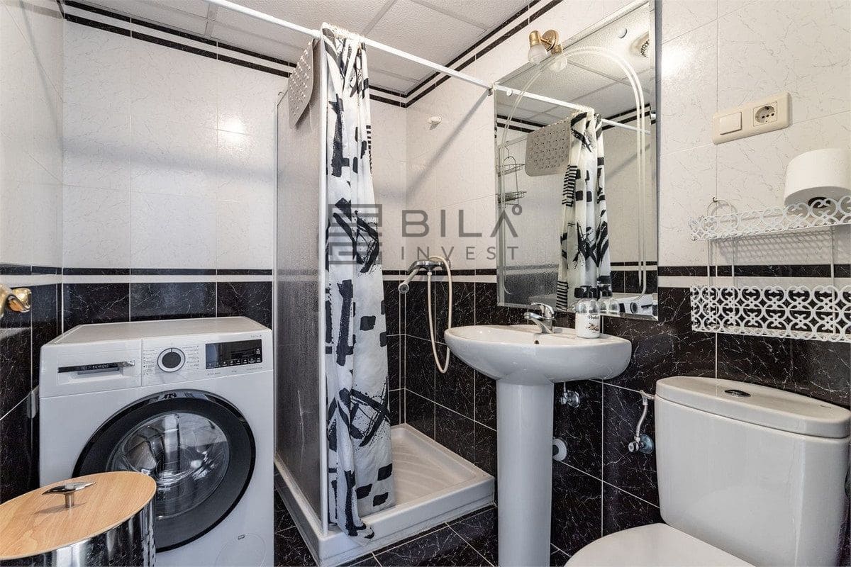 4 bedroom Flat for sale in Fuengirola with pool garage - € 950,000 (Ref: 9868047)