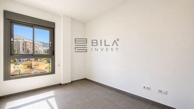 3 chambre Appartement à vendre à Benalmadena Costa, Benalmádena avec piscine garage - 590 000 € (Ref: 9868048)
