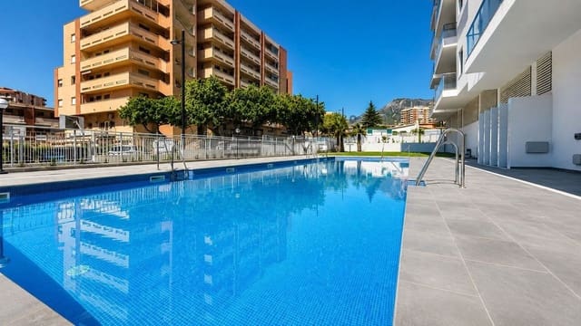 3 chambre Appartement à vendre à Benalmadena Costa, Benalmádena avec piscine garage - 590 000 € (Ref: 9868048)
