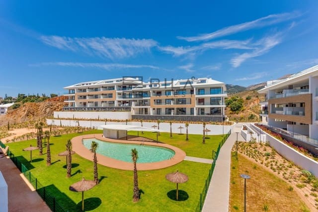 2 bedroom Flat for sale in El Higuerón, Fuengirola with pool garage - € 679,000 (Ref: 9868051)