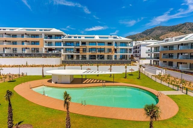 2 bedroom Flat for sale in El Higuerón, Fuengirola with pool garage - € 679,000 (Ref: 9868051)
